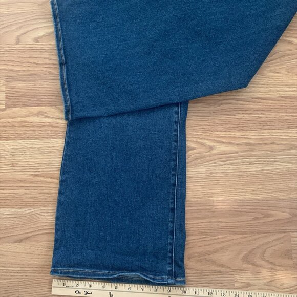 Levis Jeans Blue Perfectly Slimming Boot Cut 512 Denim Pants High Rise Sz 16S - Picture 14 of 14